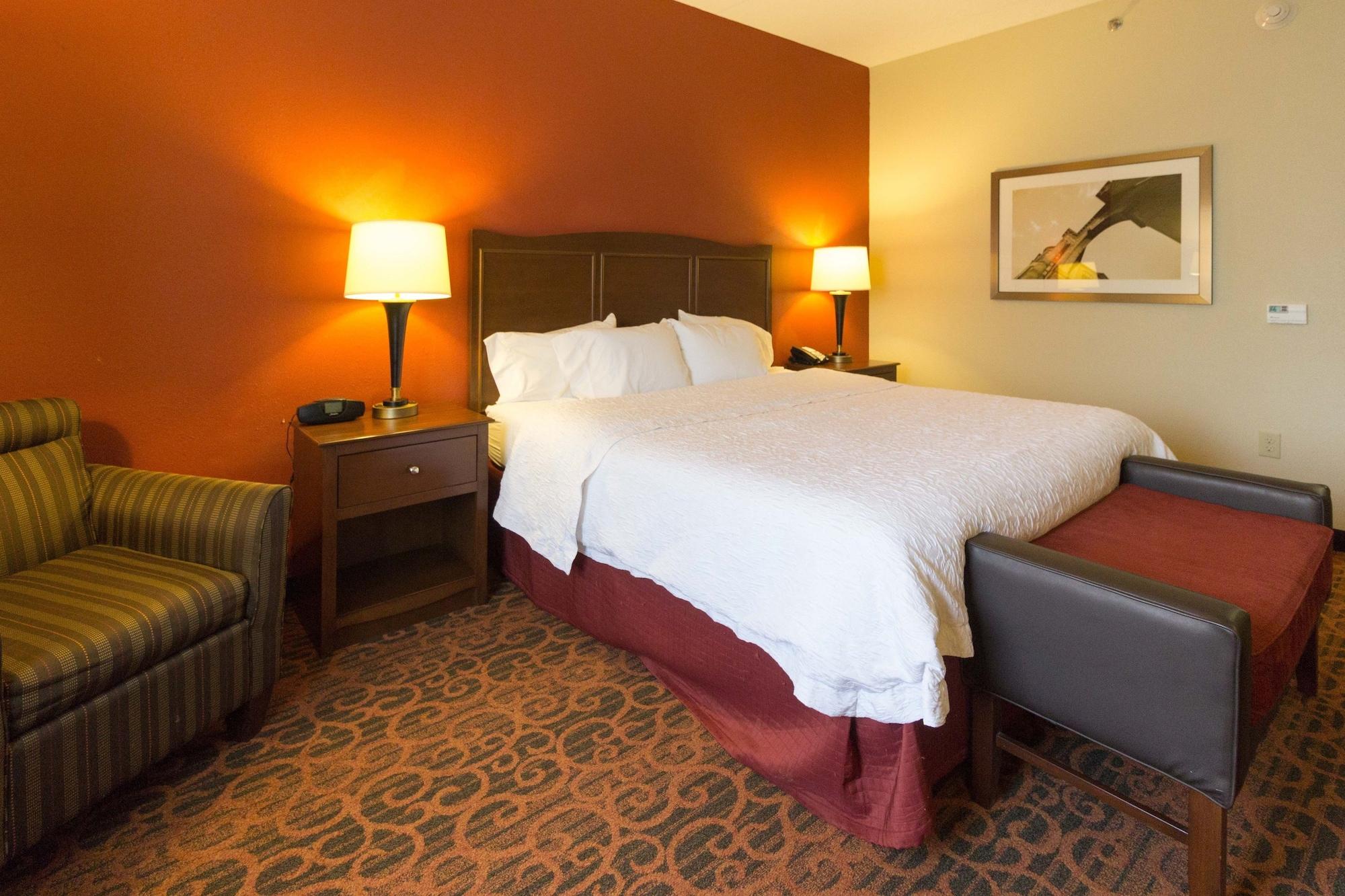 Hampton Inn Columbus-South Гроув Сити Екстериор снимка