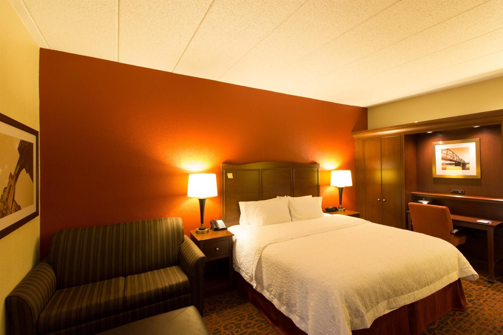 Hampton Inn Columbus-South Гроув Сити Екстериор снимка