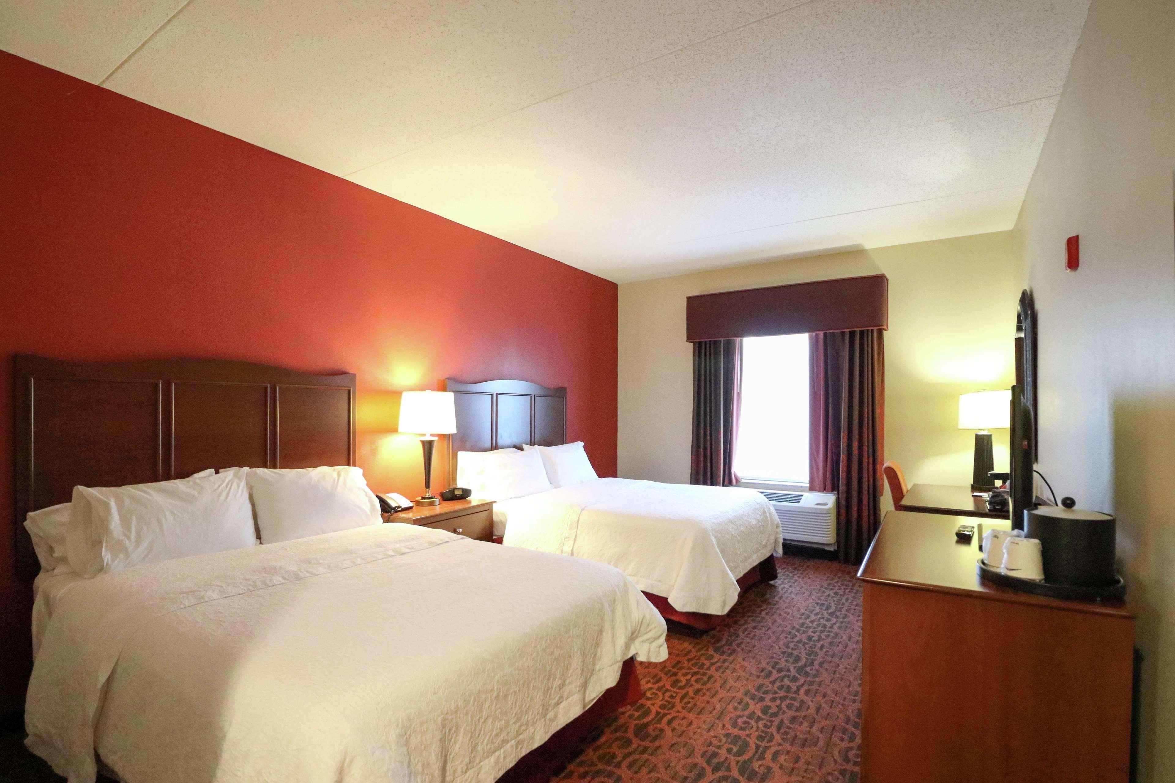 Hampton Inn Columbus-South Гроув Сити Екстериор снимка