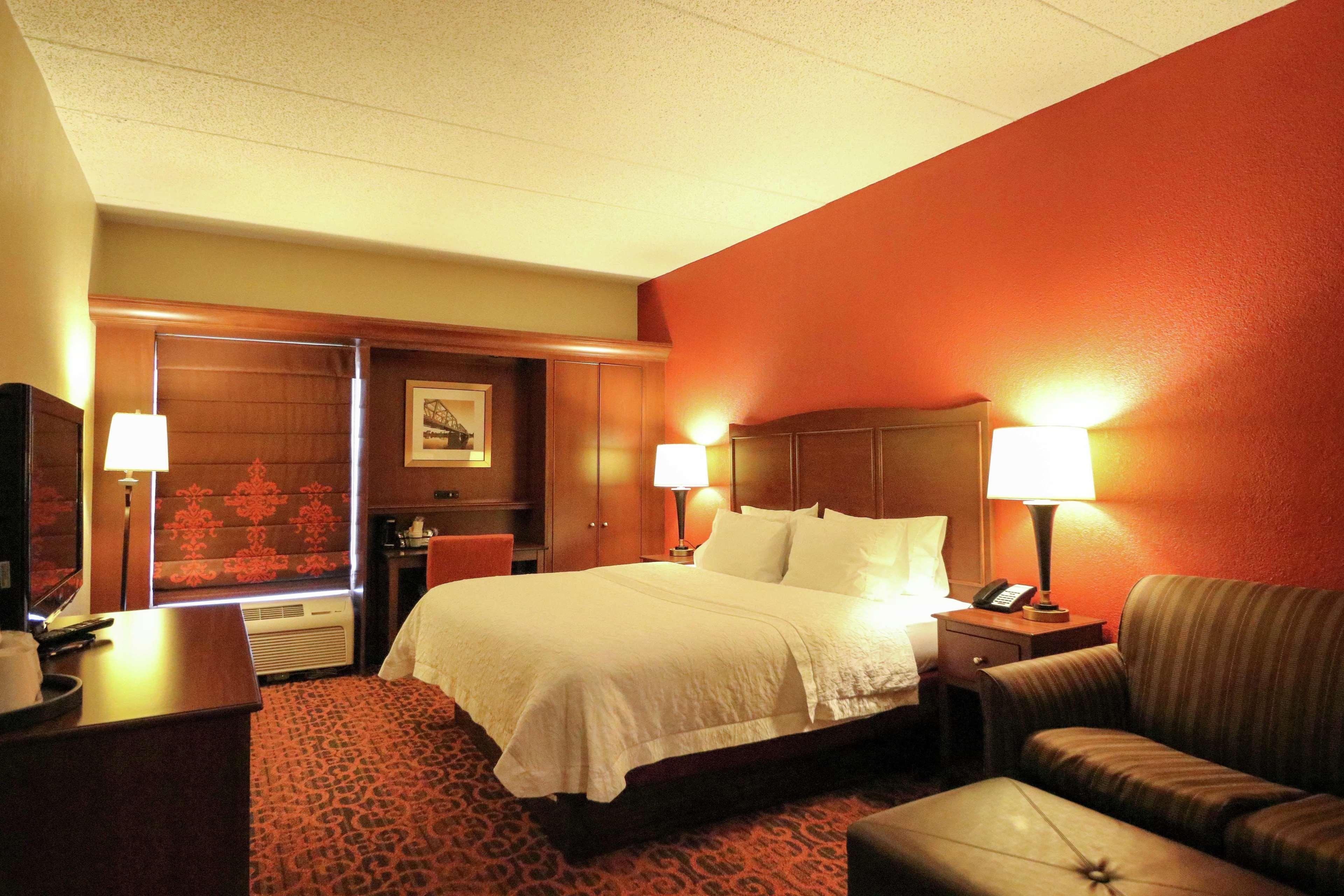 Hampton Inn Columbus-South Гроув Сити Екстериор снимка
