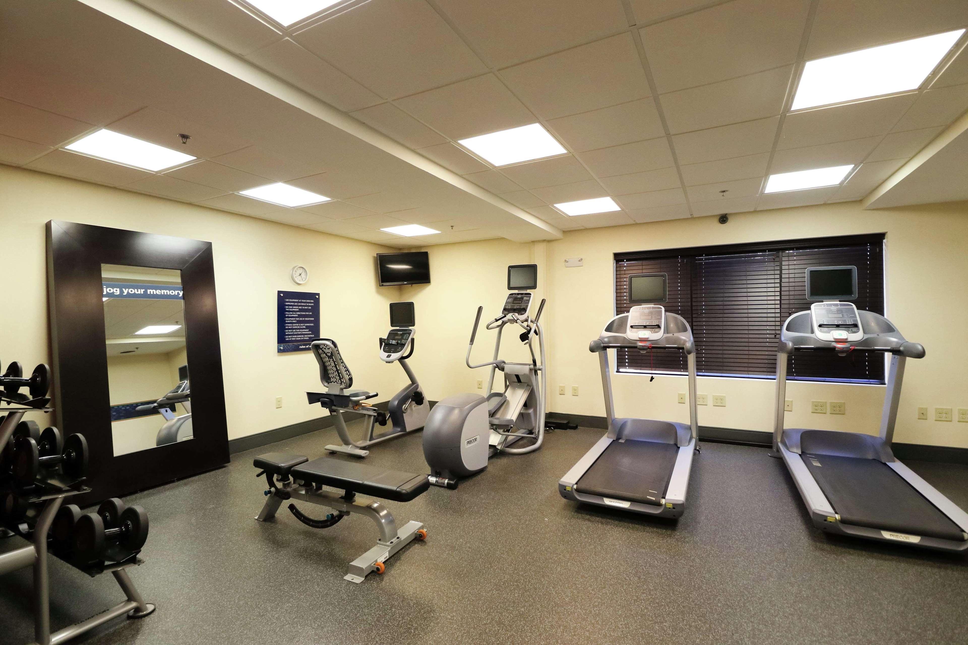 Hampton Inn Columbus-South Гроув Сити Екстериор снимка