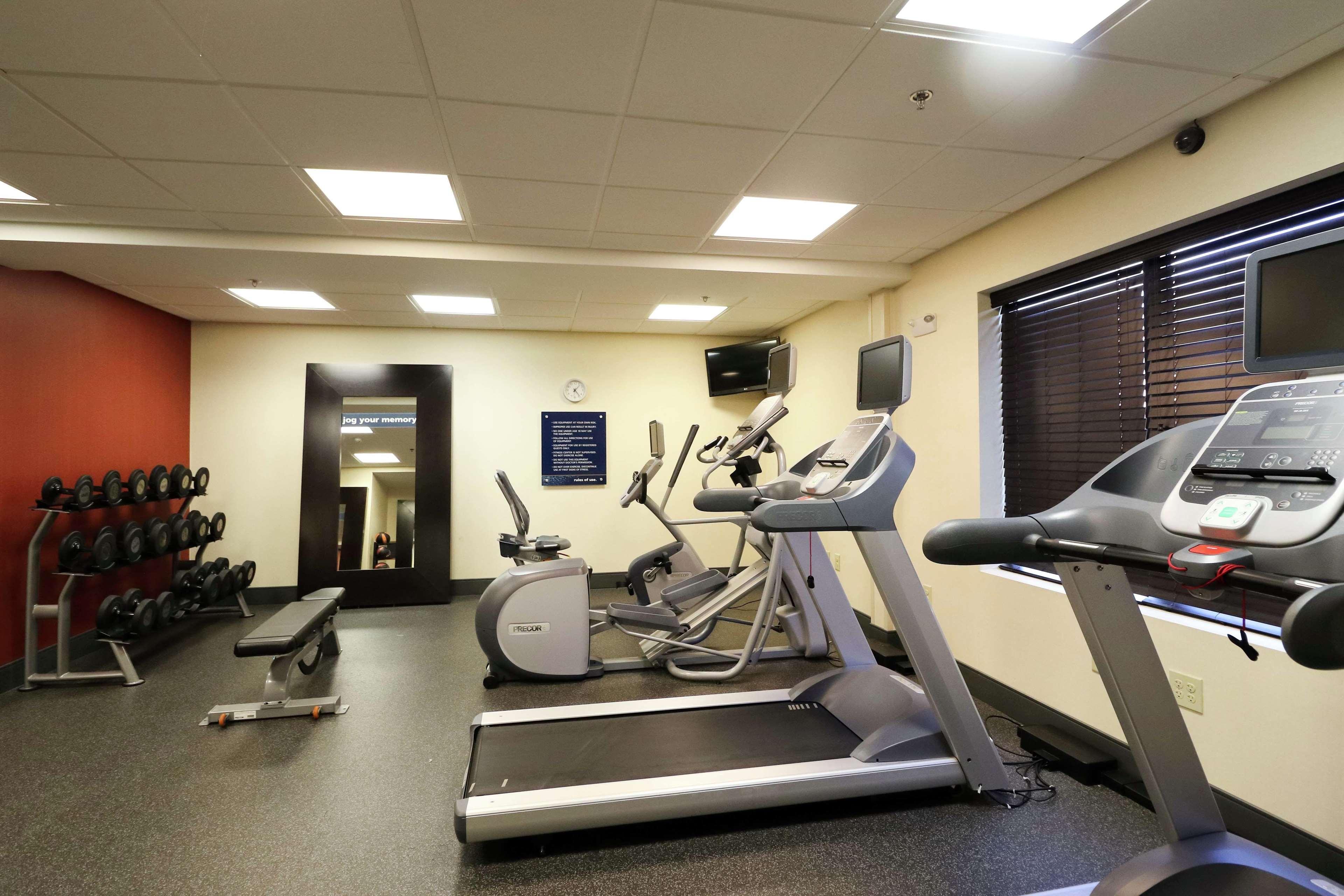 Hampton Inn Columbus-South Гроув Сити Екстериор снимка