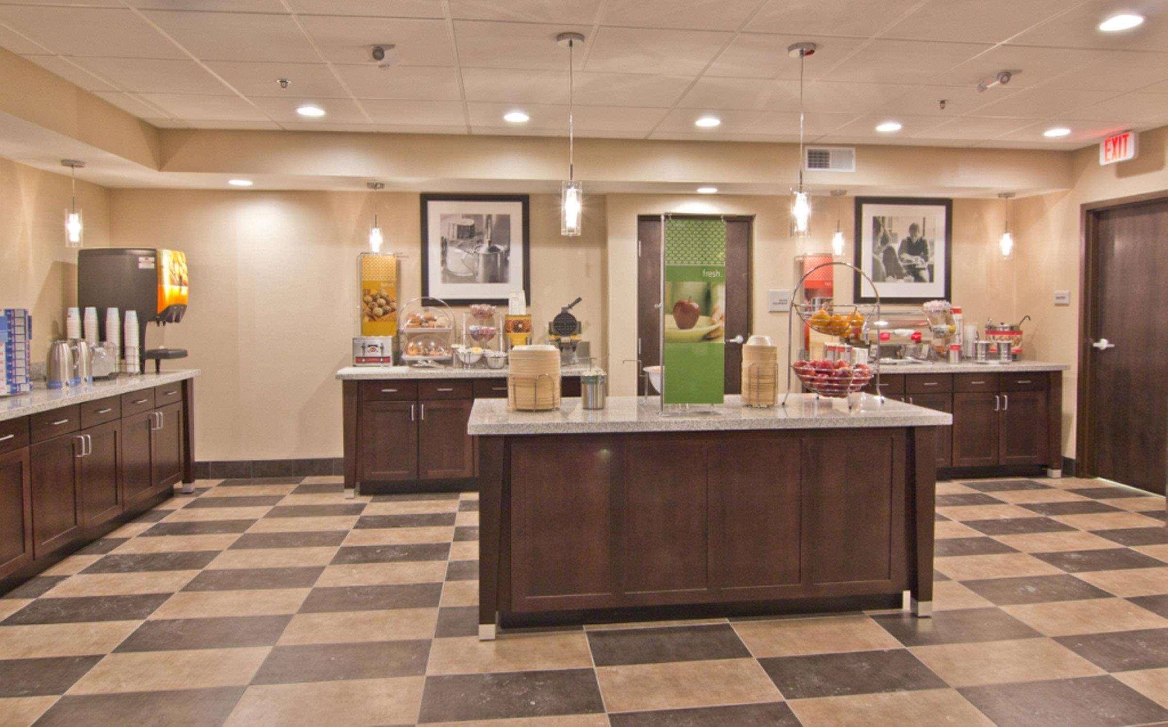 Hampton Inn Columbus-South Гроув Сити Екстериор снимка