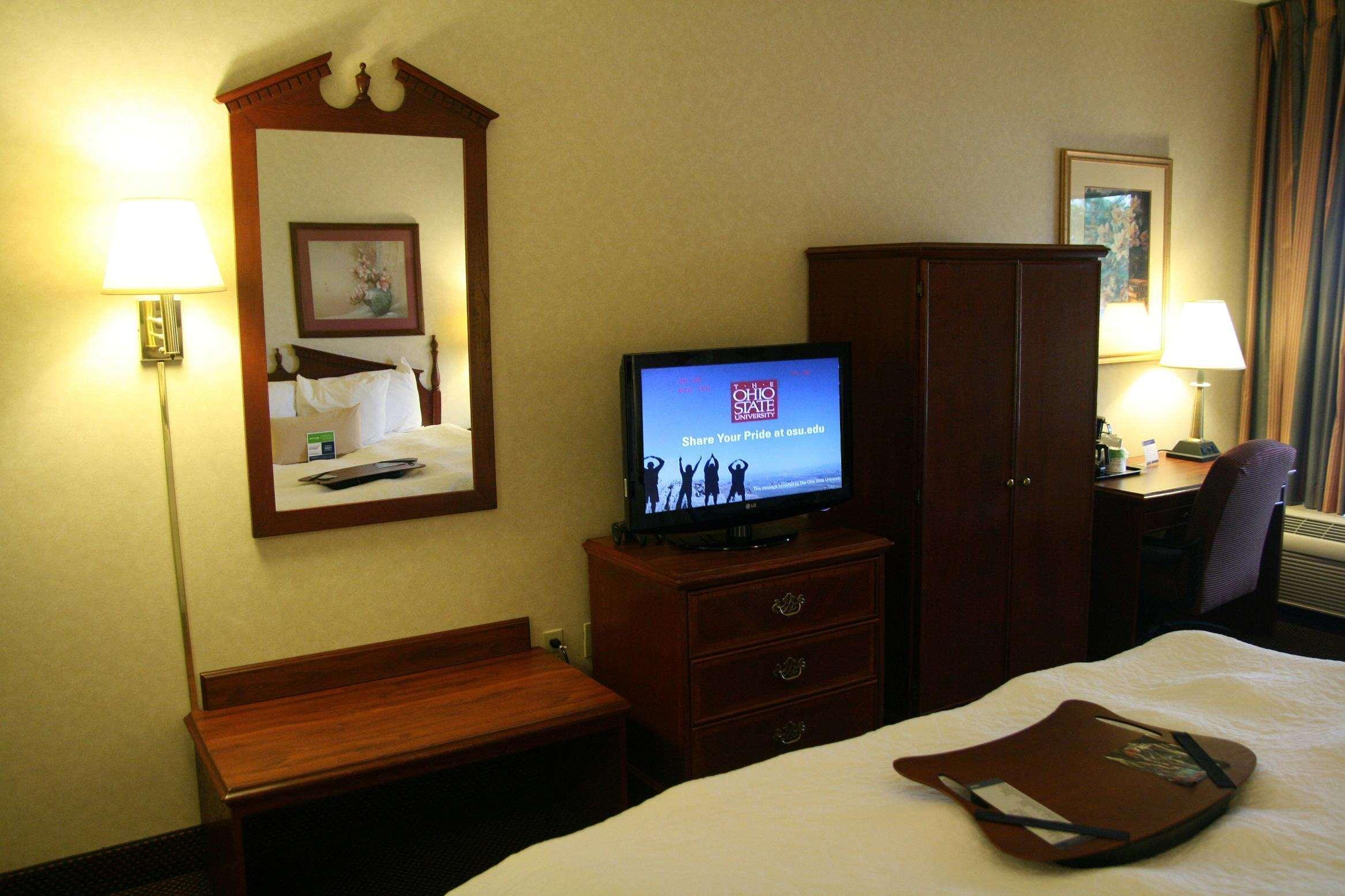 Hampton Inn Columbus-South Гроув Сити Екстериор снимка