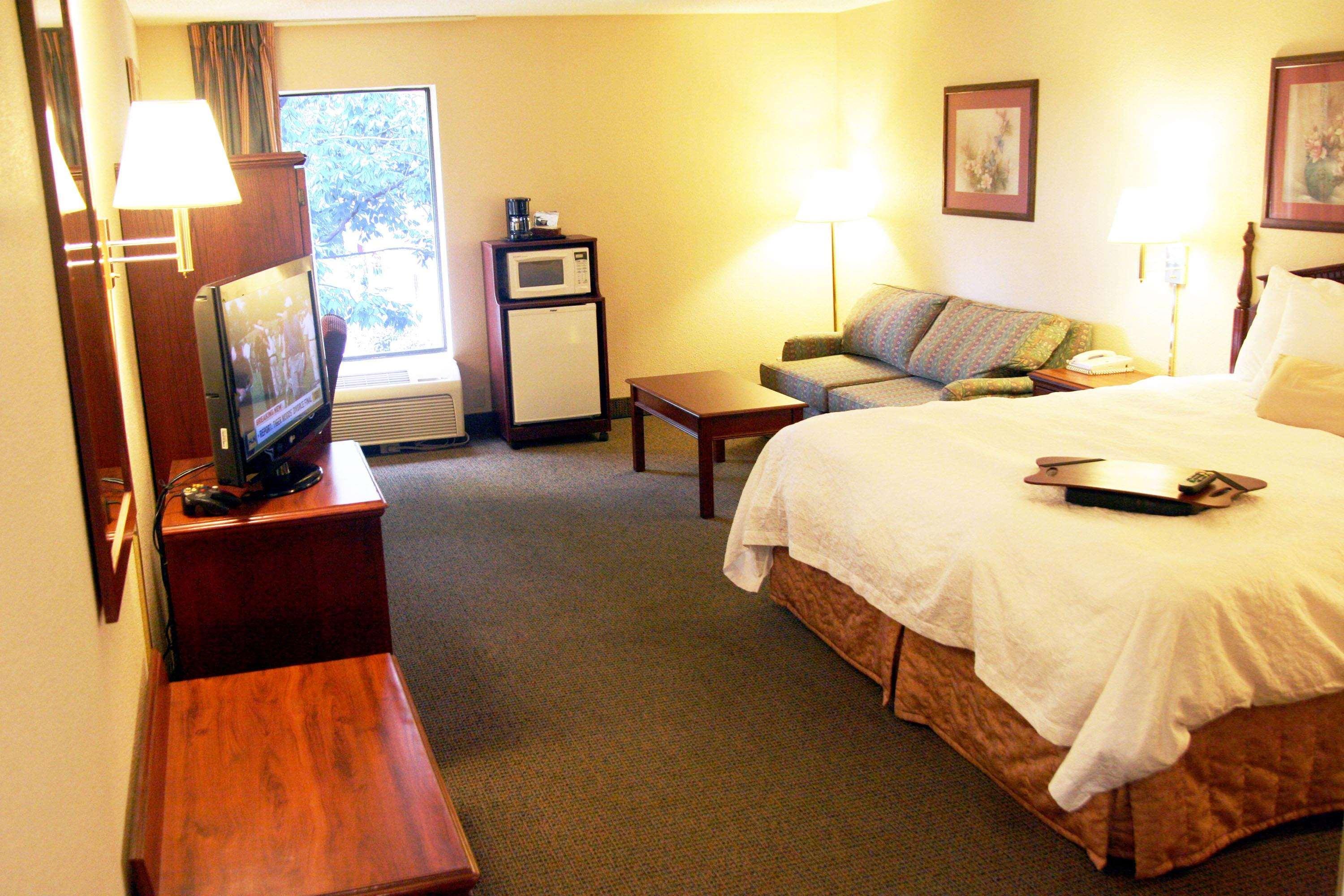 Hampton Inn Columbus-South Гроув Сити Стая снимка