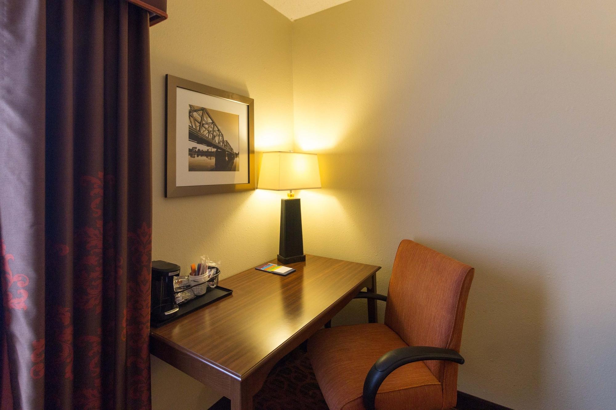 Hampton Inn Columbus-South Гроув Сити Екстериор снимка
