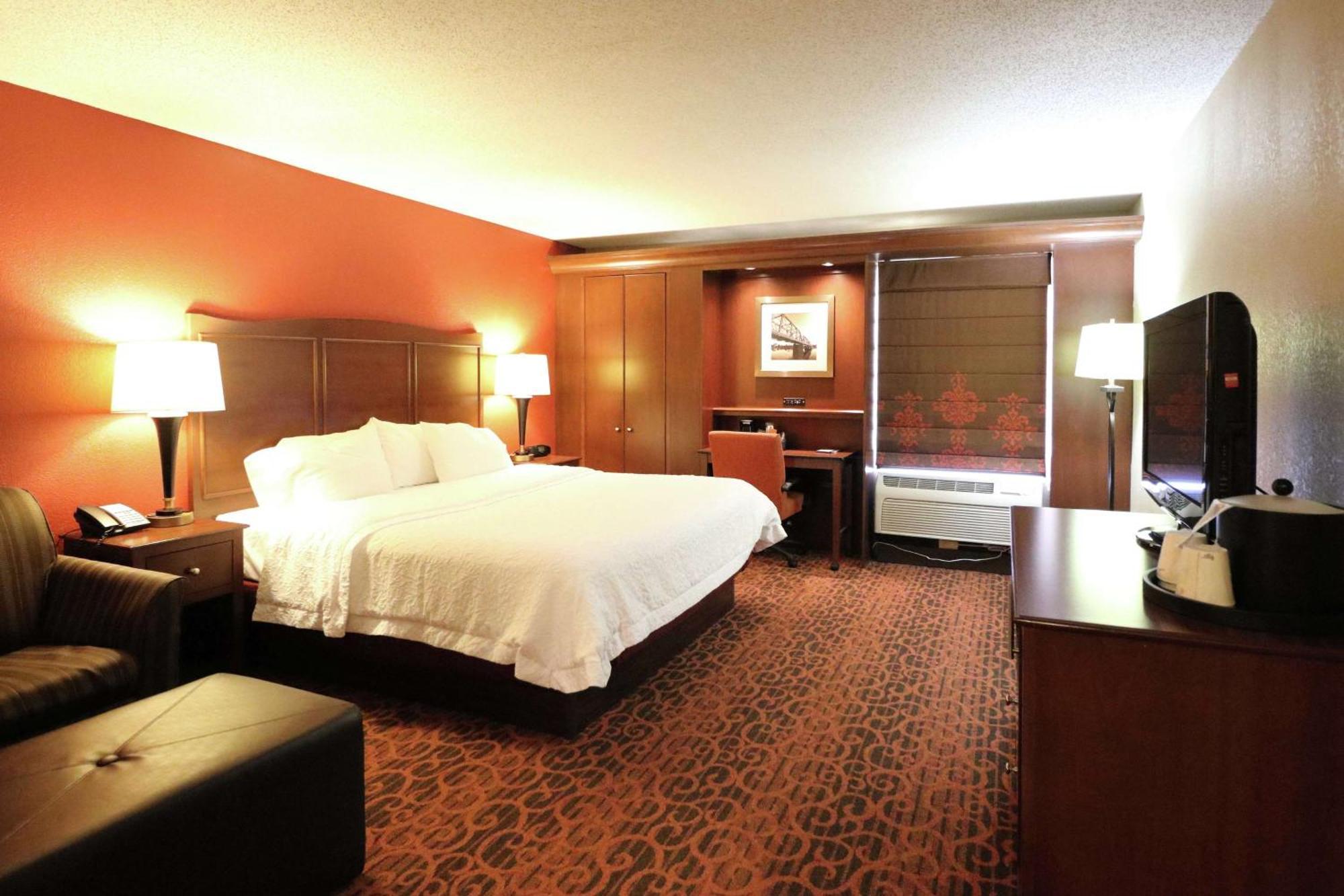 Hampton Inn Columbus-South Гроув Сити Екстериор снимка